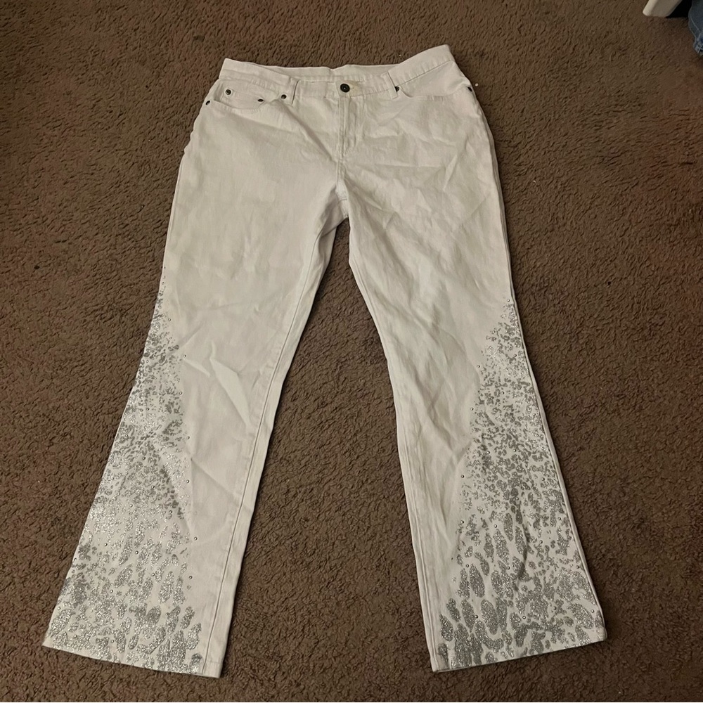 Y2K White bedazzled jeans